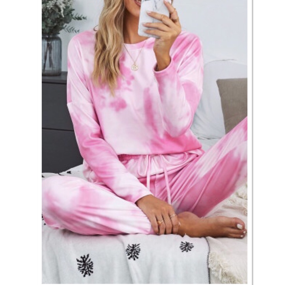 LAST ONE  ✨ Tie Dye sleepwear pajama set! - Picture 3 of 4